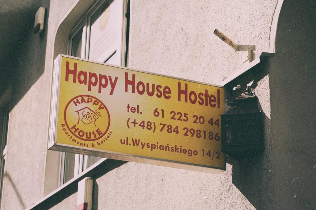 Happy House Hostel Poznań Exterior foto